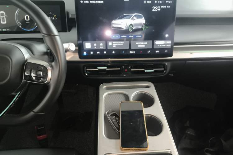 Used AION Y 2023 Plus 510 Smart Edition
