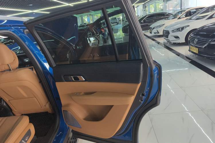 Used Li Auto ONE 2020 Extended-Range 6-Seater Version
