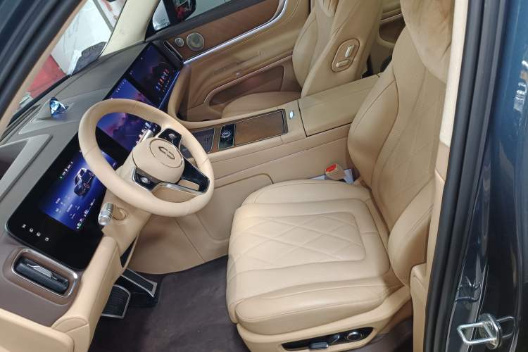 Used Hima AITO M9 2024 Range-Extended Ultra Version 52 kWh 5-Seater Model
