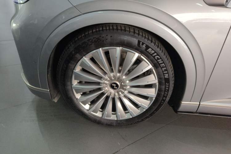 Used ONVO Luxeed L90 