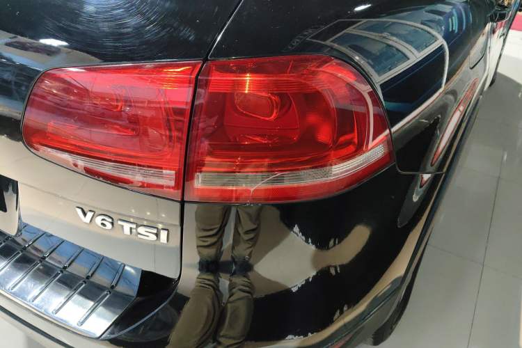 Used Volkswagen Touareg 2014 3.0 TSI New Edition
