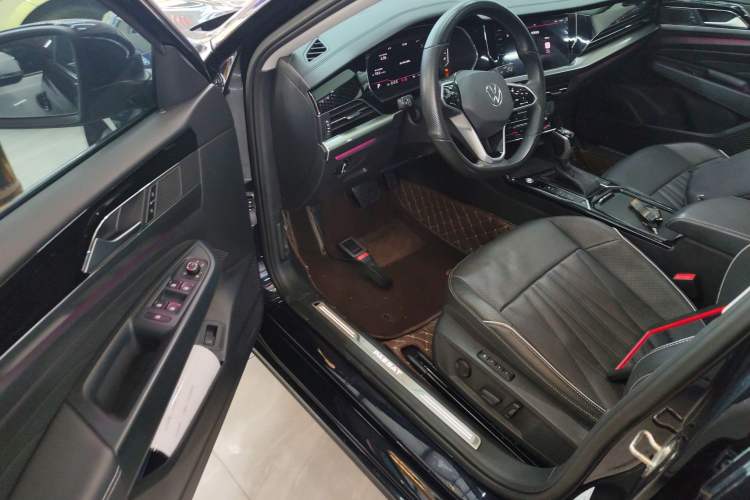 Used Volkswagen Passat 2022 330TSI Luxury Edition
