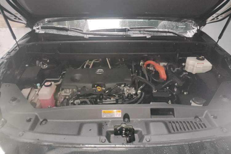 Used Toyota Highlander 2022 Dual-Engine 2.5L Four-Wheel Drive Prestige Version 7 Seats
