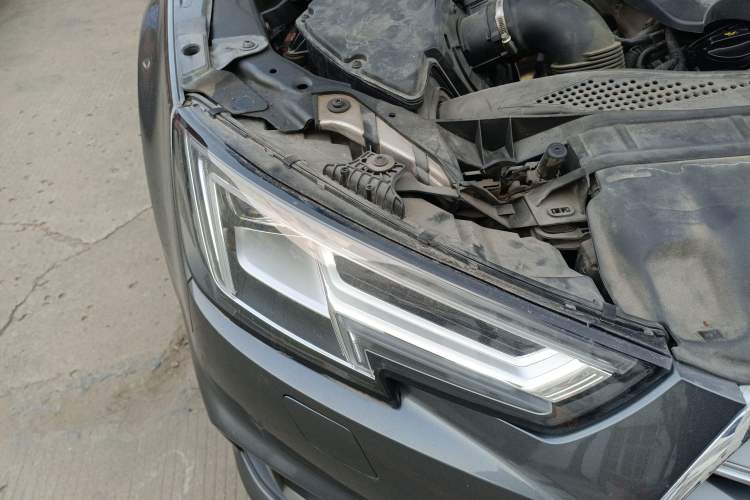 Used Audi A4L 2019 40 TFSI Fashion Edition China VI Emission Standard