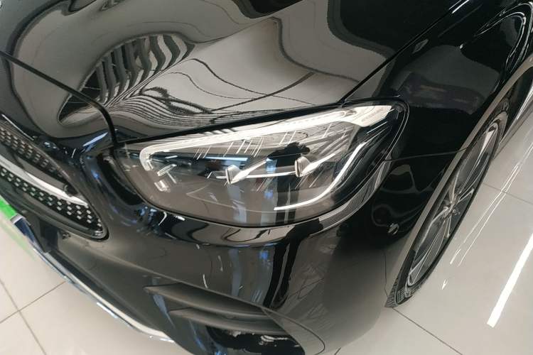 Used Mercedes-Benz E-Class 2023 E 300 L Sporty and Stylish Model