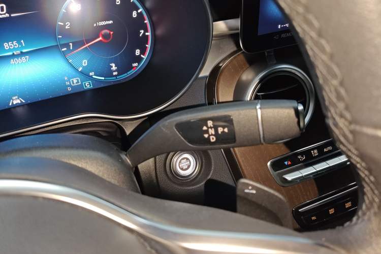 Used Mercedes-Benz GLC 2022 Refreshed GLC 300 L 4MATIC Dynamic Edition
