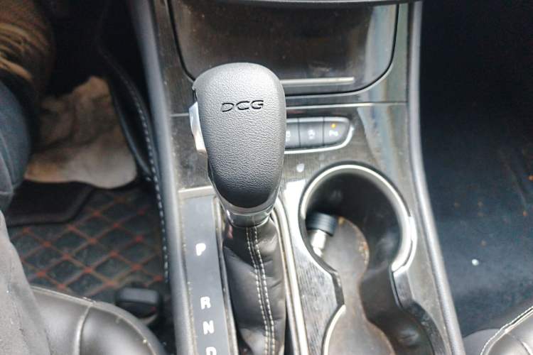 Used Buick Verano 2015 Sedan 20T Dual-Clutch Leading Model
