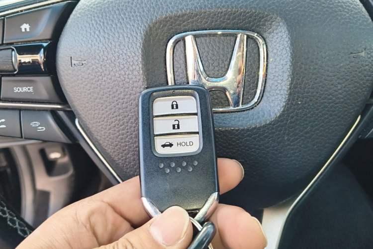 Used Honda Accord 2018 260TURBO Luxury Edition China VI