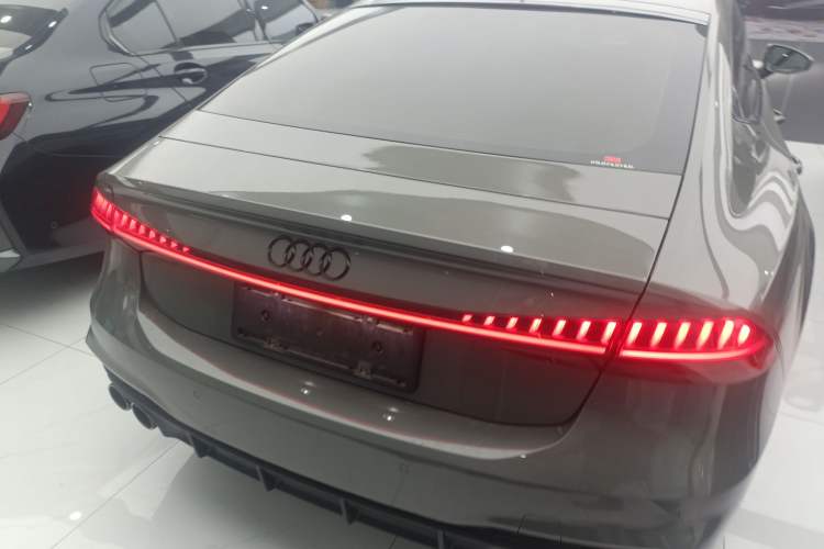 Used Audi A7 2022 45 TFSI Prestige Edition
