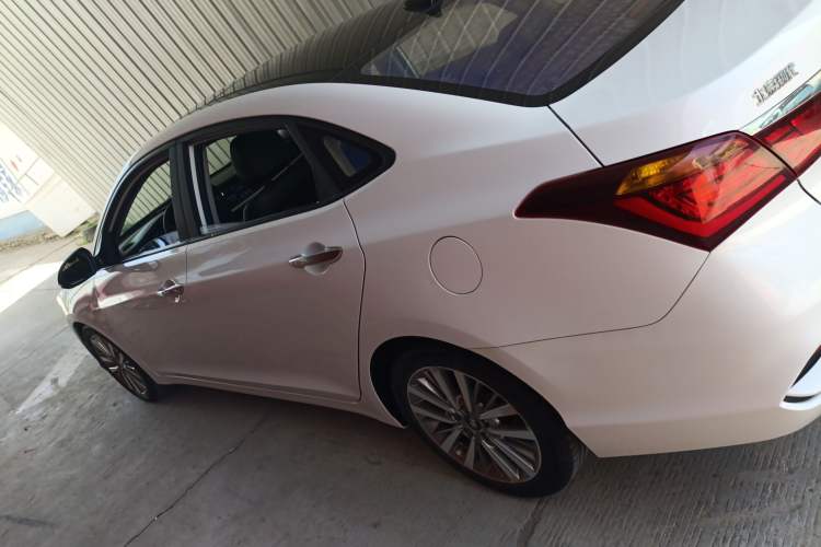 Used Hyundai Mistra 2017 1.8L Automatic Deluxe DLX Model China V Emission Standard
