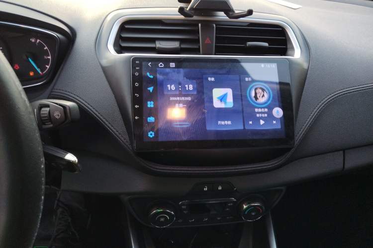 Used Ford Escort 2015 1.5L Automatic Fashion Model