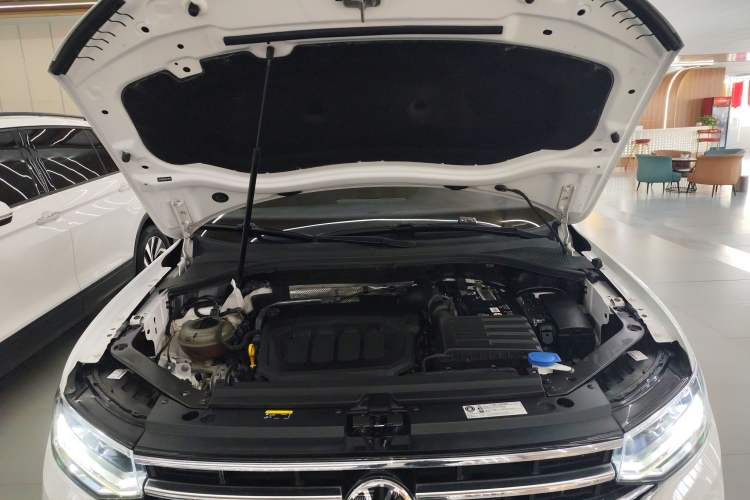 Used Volkswagen Tiguan L 2022 330TSI Automatic Two-Wheel Drive Comfort Edition
