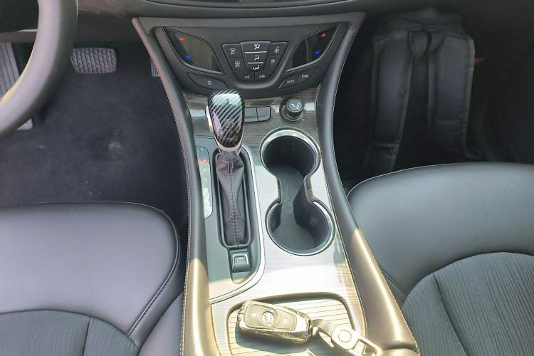 Used Buick Envision 2018 20T Two-Wheel-Drive Leading Model
