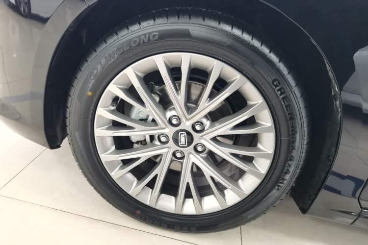 Used Bestune B70 2025 Dragon Edition 1.5T Enjoyment Model
