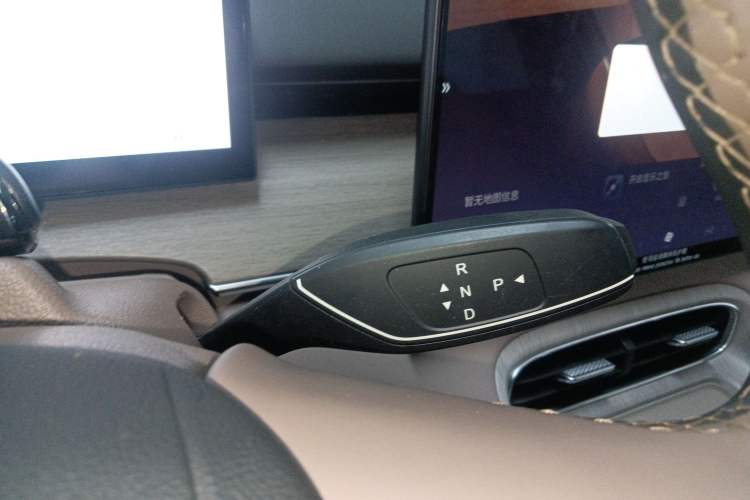 Used Chery Fengyun T8 2025 1.5T 130km Deluxe Version 5 Seats