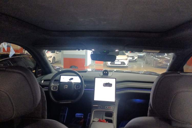 Used Nio ES8 2024 100 kWh
