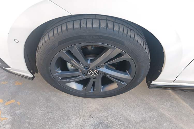 Used Volkswagen Golf 2021 280TSI DSG R-Line