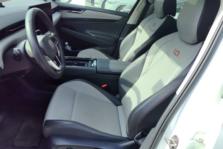 Used Volkswagen ID.7 VIZZION 2024 AIR model