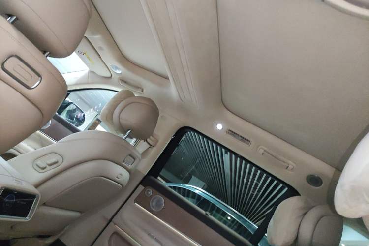 Used Hima AITO M9 2025 Extended-Range Ultra Version 52 kWh 6-Seater
