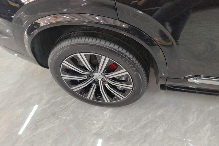 Used Volvo XC90 2021 B5 SmartDrive Luxury Edition 5-seater
