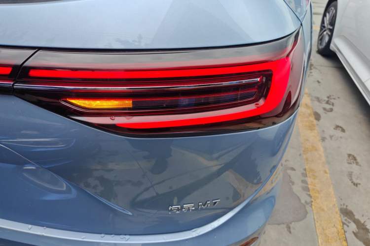 Used Hima AITO M7 2024 1.5T Rear-Drive Plus Version 5 Seats
