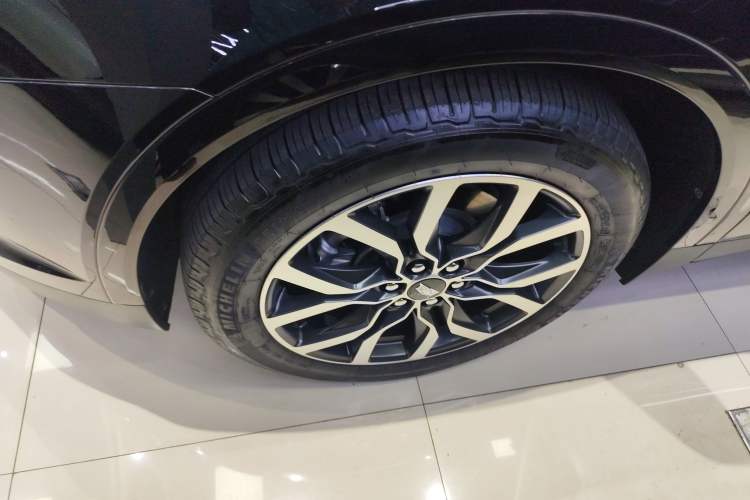 Used Cadillac XT5 2023 2.0T Four-Wheel Drive Prestige Version (Ultimate Edition)
