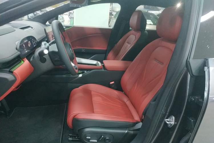 Used Zeekr 007GT 2025 Rear-Drive Intelligent Driving Version 75 kWh