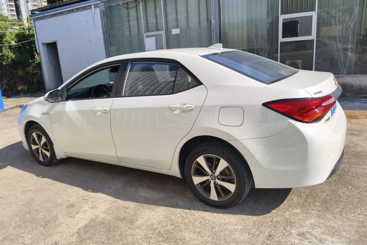 Used Toyota Levin 2018 Dual-Engine 1.8H GS-V E-CVT Prestige Version China VI Standard
