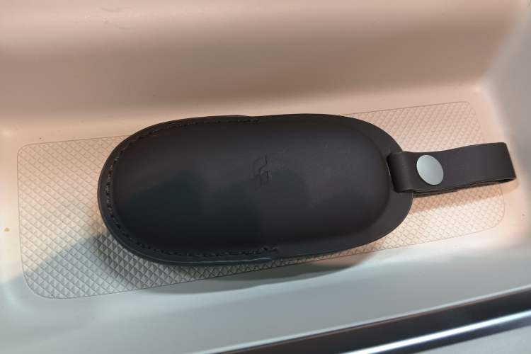 Used Li Auto MEGA 2024 Ultra Model
