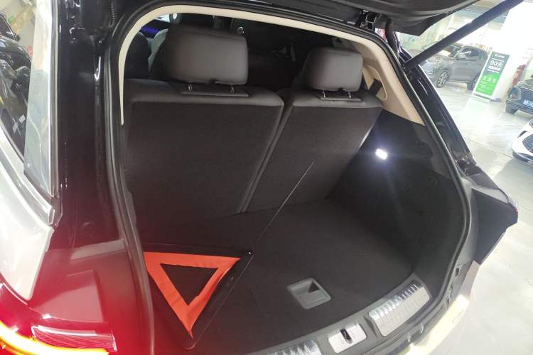 Used Hongqi E-HS9 2022 690 km Range Flagship Edition Six Seats