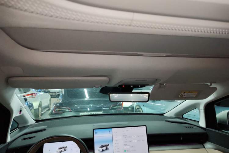 Used XPeng X9 2024 640 All-Wheel Drive High-Performance Max
