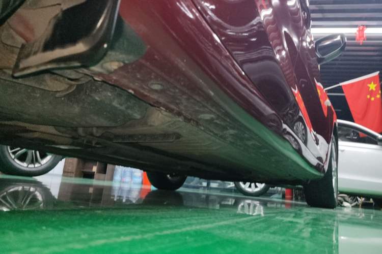 Used Nissan Tiida 2016 1.6L CVT Cool Dynamic Edition