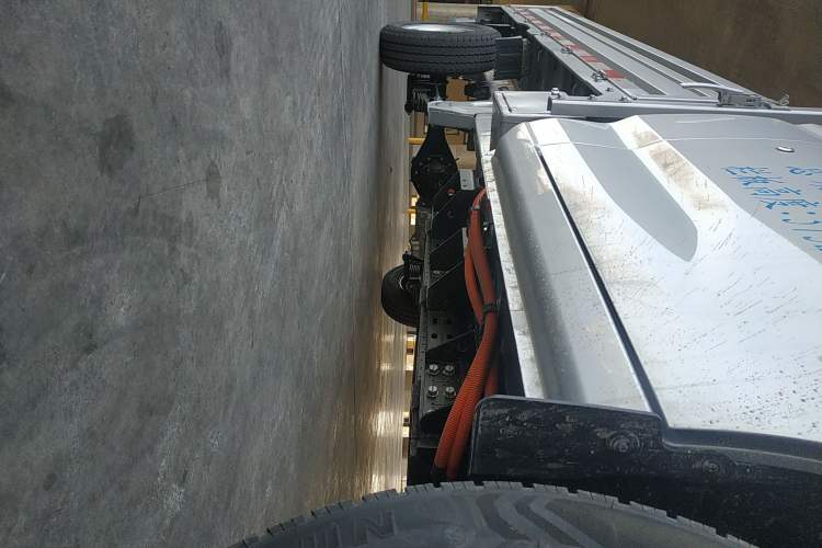 Used Ruichi EC71 2024 EC71L Cargo Pioneer I Model 41.85 kWh
