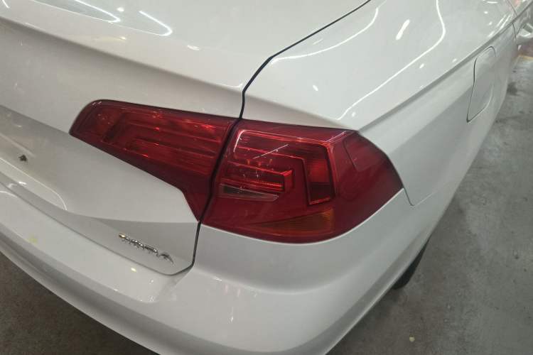 Used Volkswagen Bora 2016 1.6L Manual Fashion Edition
