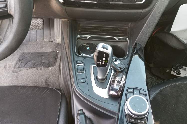 TDK.VehicleDetails.img