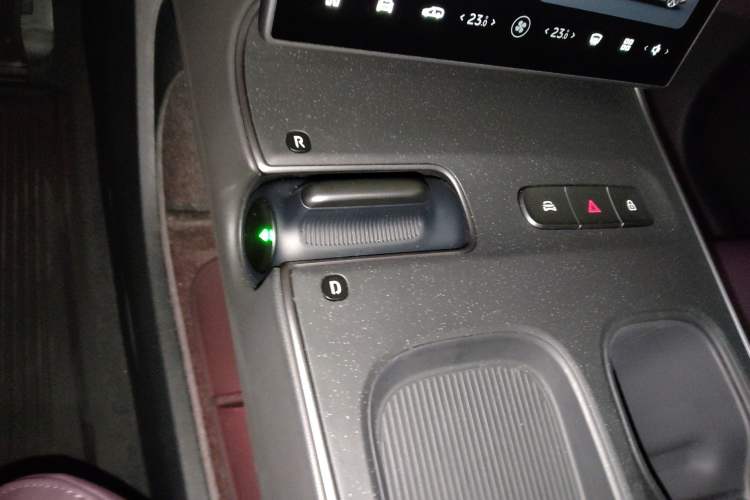 Used Nio ET5 2025 75 kWh
