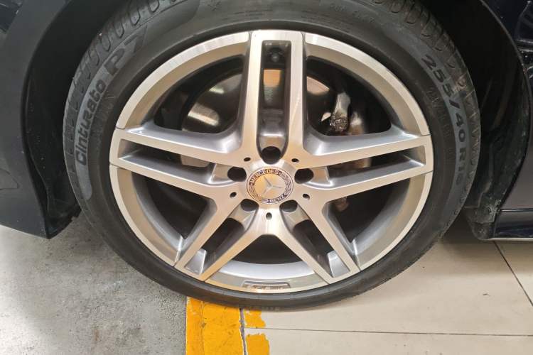 Used Mercedes-Benz E-Class 2015 E 260 L Sport Luxury Model
