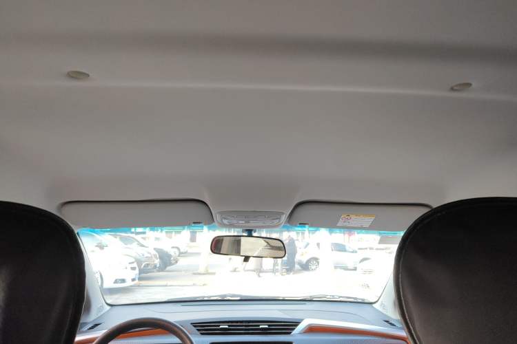 Used Geely Auto Vision X1 2017 1.3L Automatic Fun Edition
