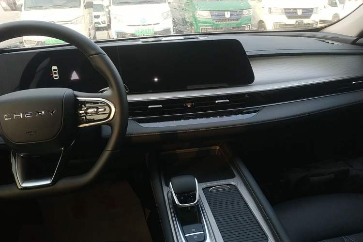 Used Chery Arrizo 8 2025 1.6T DCT Excellence Edition
