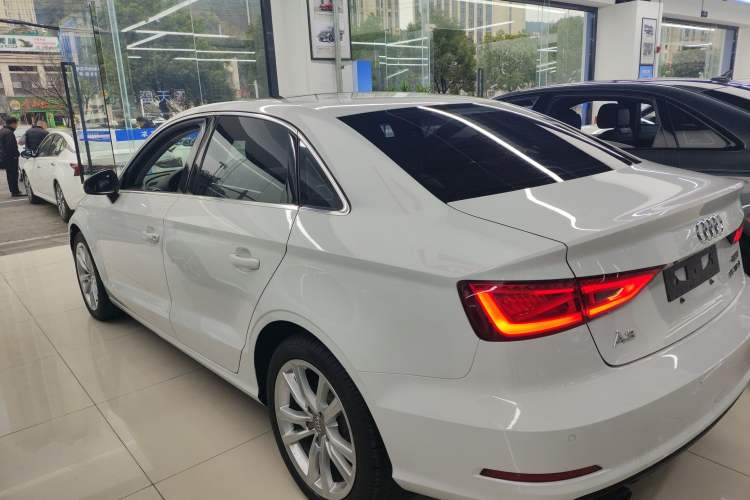 Used Audi A3 2016 Limousine 35 TFSI Style Edition
