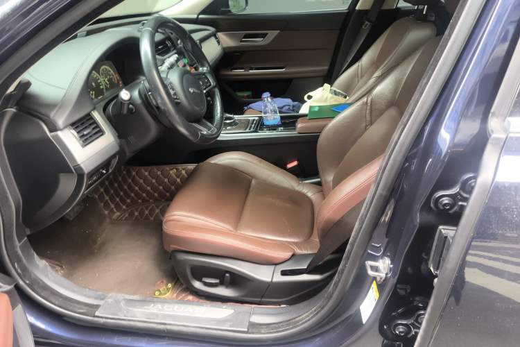 Used Jaguar XFL 2018 XFL 2.0T 250 PS Luxury Edition
