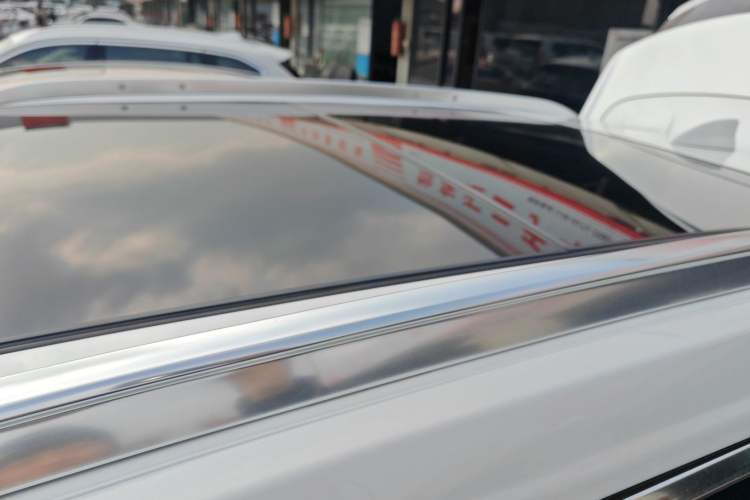 Used Cadillac XT4 2018 28T Two-Wheel Drive Leading Version
