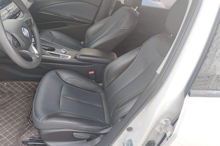 Used Buick Velite 6 2022 Plug-in Hybrid Connected & Shared Model