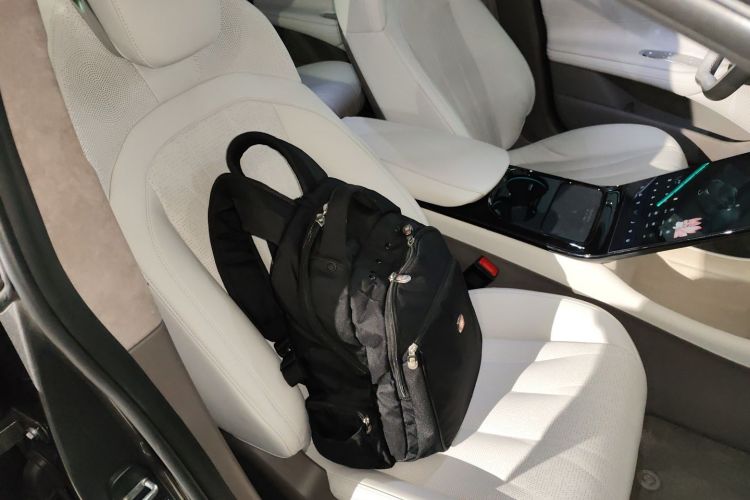 Used  L7 2022 Dynamic Model
