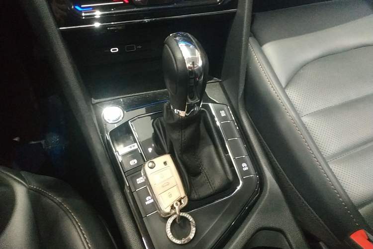 Used Volkswagen Tharu 2021 280TSI Two-Wheel Drive Comfort Edition
