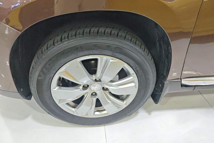 Used Peugeot 2008 2014 1.6L Automatic Fashion Edition
