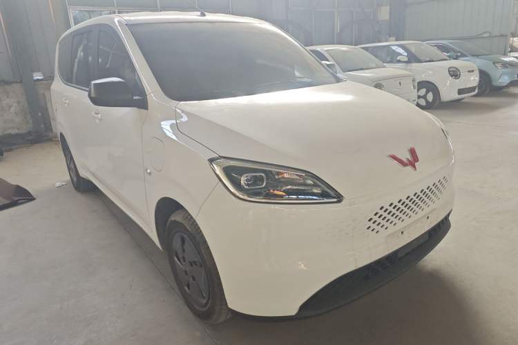 Used Wuling Hongguang New Energy 2025 Extended-Range Hybrid 50KM Comfort Version