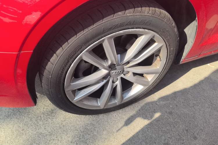 Used Audi A3 2015 Limousine 40 TFSI Automatic Comfort Model
