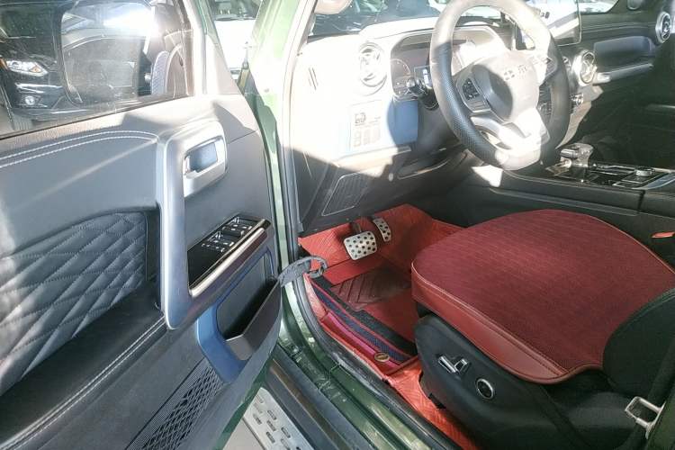 Used BAIC Off-Road BJ40 2020 2.0T Automatic Four-Wheel Drive Urban Hunter Edition Chivalrous Type