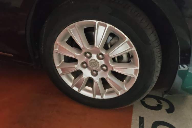 Used Buick LaCrosse 2012 2.4L SIDI Elegant Edition
